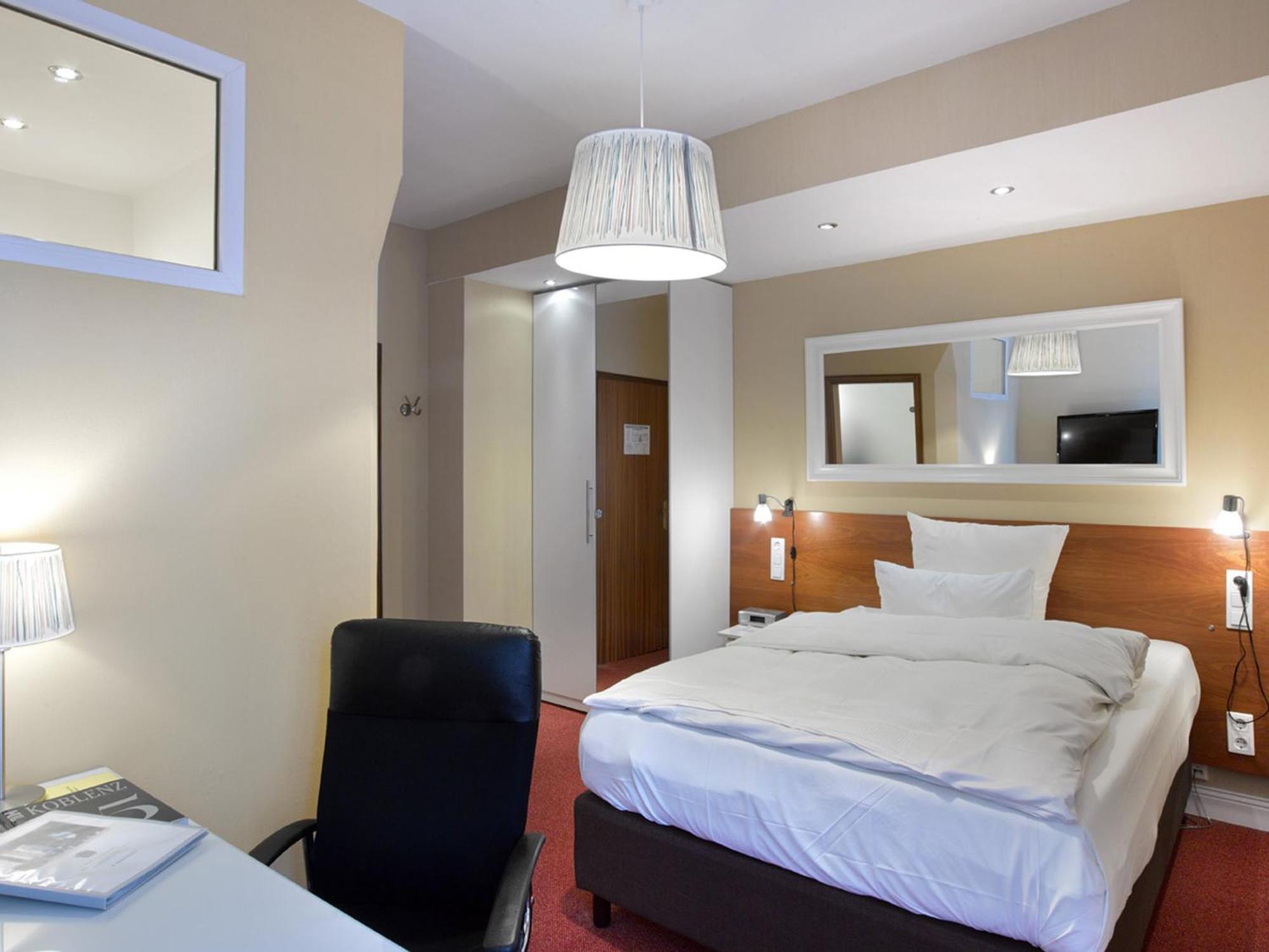 Hotel Kleiner Riesen Koblenc Pokoj fotografie